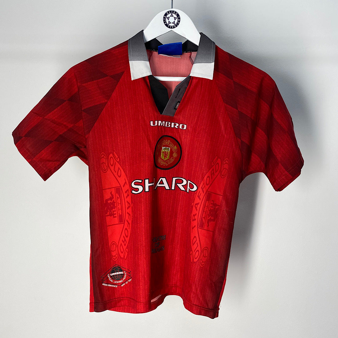 1996-98 Manchester United 'Champions' Home Shirt Cantona #7 L